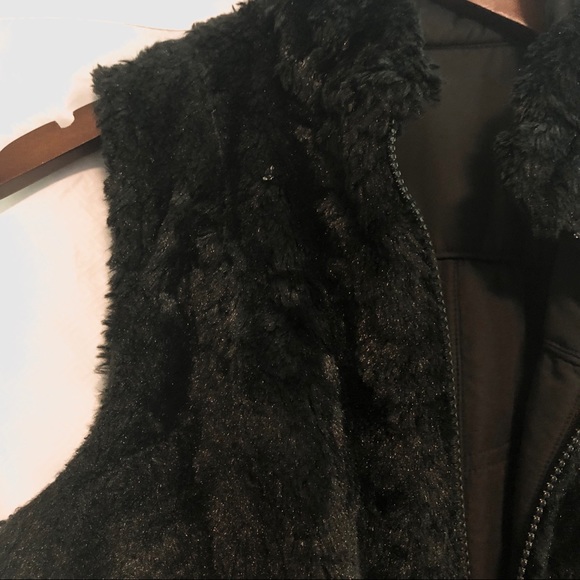 CABI Reversible Vest - Picture 5 of 5